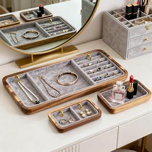 ถาดเสิร์ฟไม้ระดับพรีเมียม ดีไซน์มินิมอล เหมาะสำหรับบ้านสมัยใหม่และการเสิร์ฟอย่างหรูหรา - Product Image 3