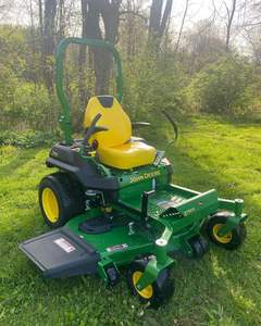 Cortadora de Césped con Tractor de Jardín Mini John Deere Z920M de 4 Tiempos y Grado Industrial, Nueva, con Caja de Recolección de Césped de 200L y Giro Cero - Product Image 3