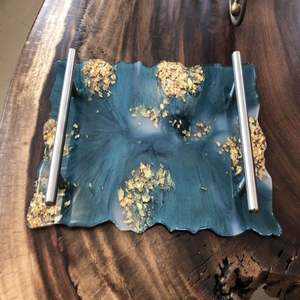 Plato de cargador de resina moderno, centro de mesa decorativo elegante esmaltado de Color para fiestas, bodas, decoración del hogar, regalo - Product Image 1