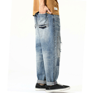 Pantalones vaqueros holgados de retazos para hombre con diseño personalizado 2025, pantalones vaqueros rasgados de pierna recta desgastados con servicio OEM - Product Image 4