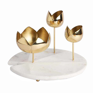 New Arrival Looking Hotel <b>Dinner</b> ware Handmade Design Tabletop Decorative <b>Candle</b> Holder Stand Metal Crystal <b>Candle</b> Holder - Product Image 6