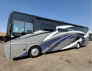 Autocaravana Holiday Rambler NAUTICA 35MS 2021, poco usada, en venta. - Product Image 3