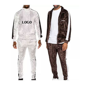 Vêtements de sport pour hommes, survêtement en velours de qualité supérieure avec différents styles uniques pour hommes de VIKY INDUSTRIES - Product Image 1