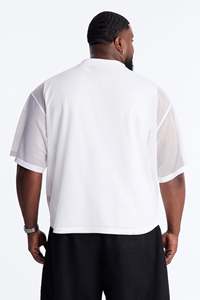 เสื้อยืดโอเวอร์ไซส์สีขาวตาข่ายปักลายสไตล์สตรีท คอกลม แขนสั้น ระบายอากาศได้ดี ผลิตจากผ้าโพลีเอสเตอร์ 100% ทรงพอดีตัว สำหรับผู้ชาย ยี่ห้อ Soulmate - Product Image 3