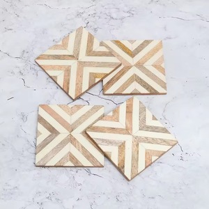 Dessous de verre incrustés de résine en bois de luxe élégant porte-boisson fait à la main cadeau parfait pour la maison et le bureau fabriqués à la main en Inde - Product Image 3