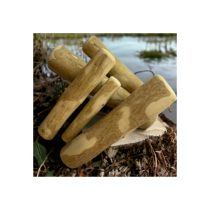 Bâton à mâcher en bois naturel pour le jeu et les soins dentaires des chats Encourage la mastication ludique chez les chats, facilitant la propreté dentaire - Product Image 4