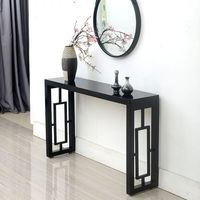 Table console en métal doré avec un design moderne unique, parfaite pour le salon luxueux et la décoration élégante de la maison