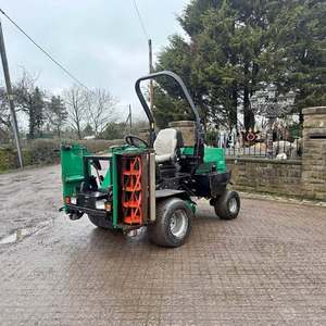 Tondeuse à gazon 2250 PLUS 4WD à démarrage électrique, 45 CV, avec moteur et pompe - Product Image 6