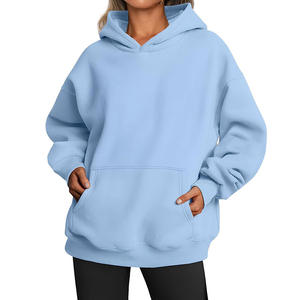 Vêtements de sport avec logo personnalisé Sweat à capuche pour femmes en coton polaire noir pour entraînement et gymnastique - Product Image 4