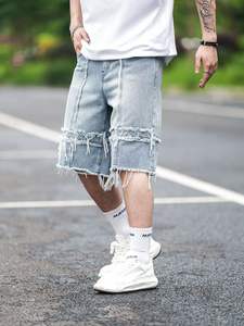 Pantalones cortos de mezclilla para hombre, de apariencia informal a de Festival, se adapta a las tendencias y marcas, las mejores formas de estilizar pantalones cortos de mezclilla para hombre en 2024 - Product Image 3