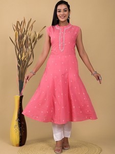 Nouvelle conception 2024, motifs ethniques, design tissé, col mandarin, détails de travail au fil, coton, coupe trapèze, sans manches, lavable à la main, Kurta - Product Image 4