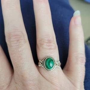 Bague fine en argent sterling 925 faite à la main Design classique unique avec pierre précieuse de malachite naturelle Vermeil d'éternité personnalisé - Product Image 2