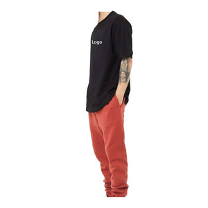 เสื้อยืดคอตตอนสีดำทรงโอเวอร์ไซส์สำหรับผู้ชาย พิมพ์ลายโลโก้ด้านหน้า แขนสั้น คอกลม ทรงพอดีตัว สไตล์ลำลอง - Product Image 2