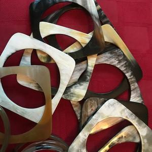 กำไลข้อมือเขาควายหลายตัวทรงหกเหลี่ยมสินค้าคุณภาพสูง - Product Image 4