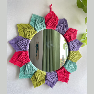 Design de qualité supérieure Prix abordable Miroir mural en macramé Looks tendance Finition naturelle Décor de Noël Couleur fantastique - Product Image 2