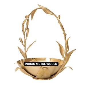 Cuenco de chocolate de metal con acabado dorado de Calidad exclusiva con hoja de oro adornada, perfecto para servir comida en bodas y eventos elegantes - Product Image 3