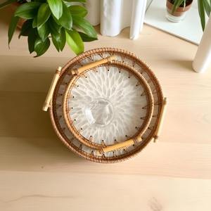 Plateau rond en rotin inspiré de l'océan, coquillage, cadeau de Noël, artisanat pour une décoration de table élégante - Product Image 1