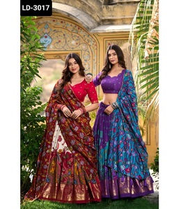 Últimas colecciones de ropa de mujer para bodas y festivales Use Heavy Lehenga Choli con estampado de Kalamkari Gotta Patti Dupatta - Product Image 1