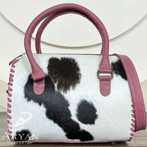 Sac de voyage en cuir de vache véritable pour femmes, grande capacité, style occidental, sac rapide avec fermeture à glissière pour la semaine en plein air - Product Image 1