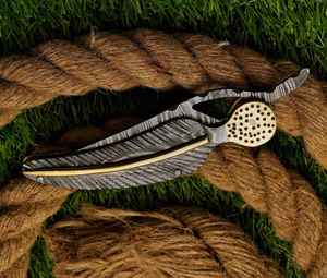 Navaja de Bolsillo Plegable de Acero de Damasco Hecha a Mano, con Hoja de Acero, Mango de Madera, Grado Industrial, para Campismo al Aire Libre, Personalizable con Funda - Product Image 5