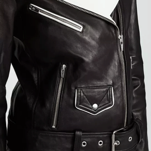 เสื้อแจ็กเก็ตมอเตอร์ไซค์ของผู้หญิงเสื้อโค้ทสไตล์นักขี่จักรยานหนังแท้100% สีดำและสีขาว - Product Image 4