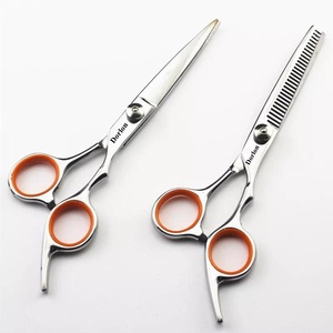 Ciseaux de barbier professionnels de haute qualité en acier inoxydable, ensemble de ciseaux de barbier et d'éclaircissage avec logo personnalisé, offre au Pakistan - Product Image 1