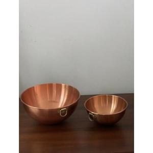 Cuenco para servir de cobre y metal de diseño tradicional con patrones de grabado floral adecuado para ceremonias religiosas Puja - Product Image 2