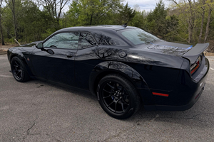MEILLEURE OFFRE pour D0dge Challenger R/T ScatPack Widebody d'occasion 2023 - Product Image 3