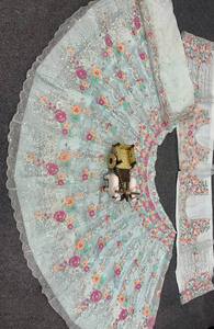 Designer élégant Lehenga Choli avec un beau design artisanal parfait pour les fêtes de filles Festivals Événements et look traditionnel - Product Image 2
