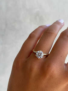 แหวนแต่งงานแบบกรงเล็บ6 K สีทอง18K แหวนโซลิแทร์ซ่อนรัศมีรัศมีเพชรแบบเน้นในห้องแล็บแหวนหมั้นแบบโซลิแทร์ - Product Image 3