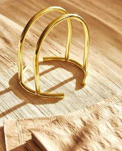 Antique-inspired Metal Tissue Holder with Ornate <b>Patterns</b> for a Timeless and Sophisticated Touch - Product Image 5