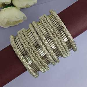 Bracelets de mariée en métal uni traditionnel indien Bracelet de mariage oxydé antique Fabricant indien Bijoux pour femmes - Product Image 2