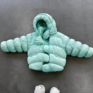 ผู้ผลิตเสื้อแจ็คเก็ตพัฟเฟอร์แบบหนาพิเศษ สกรีนลายสีเทาตามสั่ง สำหรับผู้ชาย สไตล์สตรีทแวร์ ซิปเต็มตัว ขายส่งจำนวนมากแบบ OEM - Product Image 6