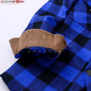 เสื้อนักขี่จักรยานผ้าสักหลาดสำหรับผู้ชายเสื้อไบเกอร์บุด้านในนุ่มและติดกระดุมด้านหน้าสำหรับสไตล์สบาย - Product Image 5