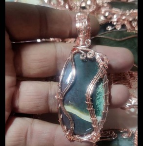 จี้อัญมณีรูปวงรีทรงดูรีพร้อมจี้ทองเหลืองสีโรสโกลด์จี้ลวดห่อของขวัญเพื่อเป็นของขวัญในฤดูร้อน - Product Image 2