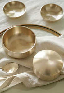 Bol en laiton en forme de dôme en métal de luxe classique Vaisselle de la plus haute qualité Bol de service alimentaire pour les événements de mariage et les ustensiles de cuisine - Product Image 3