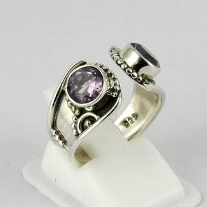Bague améthyste réglable faite à la main en argent sterling oxydé 925 bijoux bohèmes à bande ouverte cadeau de naissance de février - Product Image 2