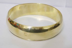 Luxury Gold Plated Copper Bangle For Women Unique Minimalist Plain Surface Design Wide Dome Solid <b>Metal</b> <b>Bracelet</b> <b>Metal</b> Crafts - Product Image 2