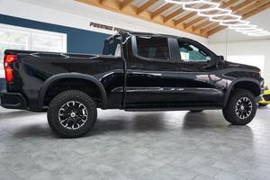 2025 usato CHEVROLET SILVERADO TRAIL BOSS High Country Z71 6.2 V8 4WD 426HP SUV cambio automatico - Product Image 5