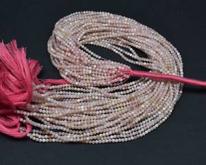 Perles à facettes micro d'opale rose naturelle 2.5mm pierres précieuses en vrac brins de perles d'opale en gros pour la fabrication de bijoux à des prix d'usine - Product Image 4