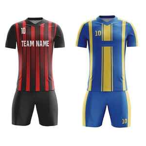 Uniforme de fútbol de lana de poliéster 100% de calidad superior, camisetas de sublimación perfectas y duraderas ligeras para jugadores de fútbol - Product Image 3