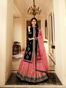 Ensemble de vêtements indiens pakistanais en georgette lourde multi-broderies et pierres Lehenga Top Dupatta pour mariages et fêtes - Product Image 3