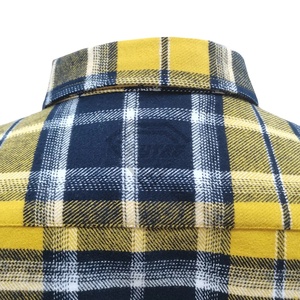 Chemises en flanelle de qualité supérieure pour les vacances d'été Chemises en flanelle doublées élégantes avec boutons en coton respirant pour hommes - Product Image 5