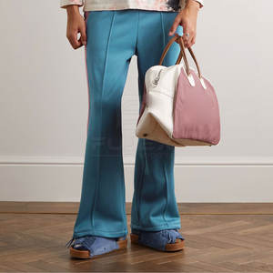 กางเกงผ้าฝ้ายเอวสูงสำหรับผู้ชายกางเกงวอร์มทรงหลวมแบบกำหนดเองพร้อมกระเป๋าตกแต่งสตรีทแวร์แบบลำลองขายส่ง - Product Image 2