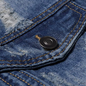 Las últimas Chaquetas vaqueras transpirables con estilo para hombre 2025 con diseño de logotipo personalizado Tela de lona de servicio OEM - Product Image 4