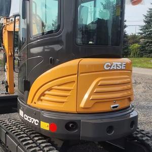 Mini excavadora de alta calidad sobre orugas CASE CX37C en stock - Product Image 3