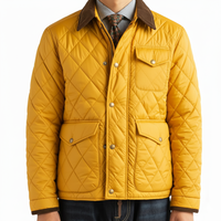 Veste Safari Classique Jaune Écologique Coupe-Vent Respirante Matelassée pour Homme avec Fermeture Éclair et Bordure en Velours Côtelé – Collection Automne (Vente en Gros)