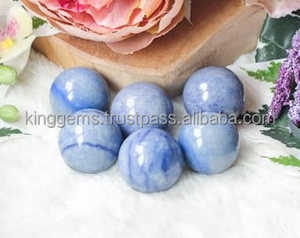 Haute Qualité Bleu Aventurine Gemme Sphère Amour Style Feng Shui Sculpté Guérison Métaphysique Boule De Cristal Bleu Agate En Gros - Product Image 2
