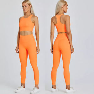 Ensemble de vêtements de yoga 2 pièces pour femmes, personnalisable avec logo, écologique, respirant, léger, réversible, pour le fitness, la salle de sport et le sport - Product Image 4