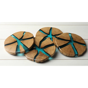 Juego de 4 Posavasos Modernos de Madera Natural y Resina Azul Océano, Posavasos Redondos Hechos a Mano de Madera y Resina Epoxi para Uso en Bares - Product Image 2